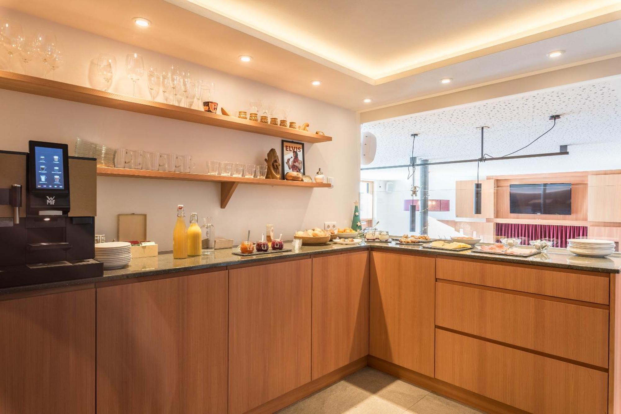 Villa Solinda App Rossini Σέλβα ντι Βαλ Γκαρντένα Εξωτερικό φωτογραφία